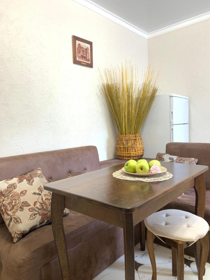 Apartment Center *